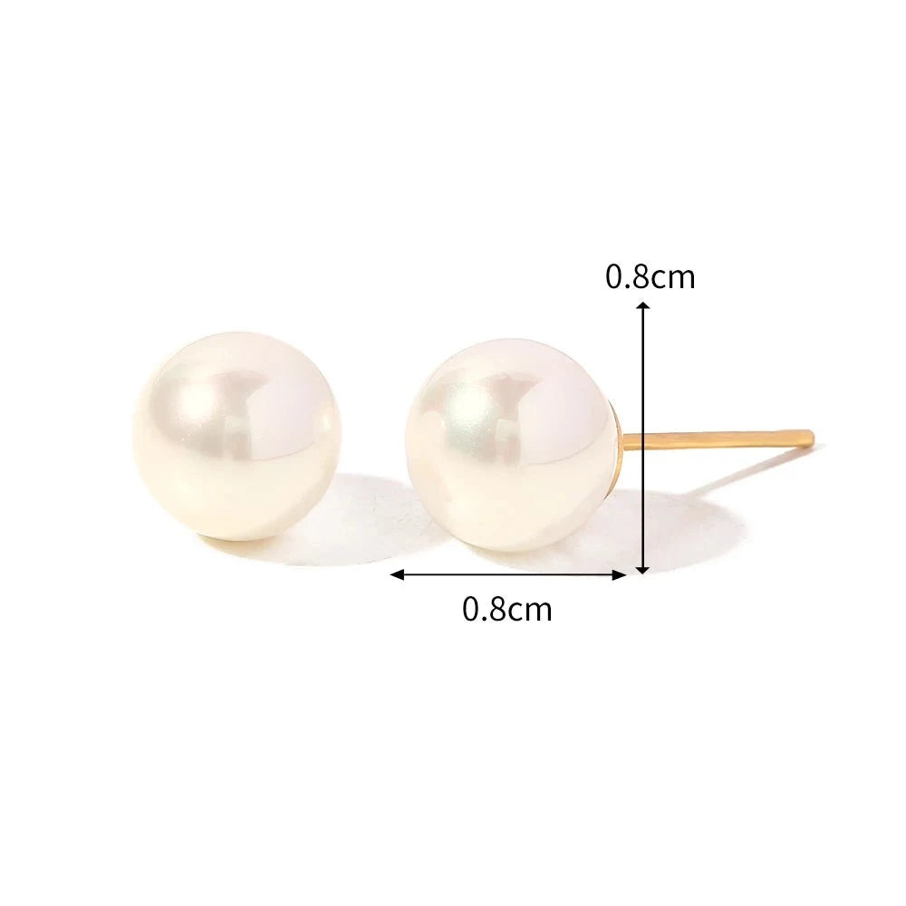 Joann Earrings - Classic freshwater Pearls