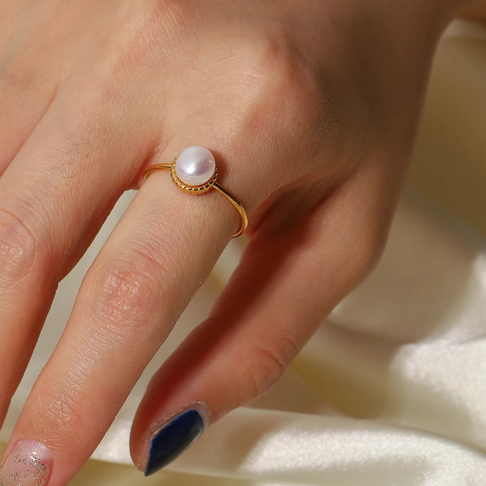 Stella Ring - Freshwater Pearl