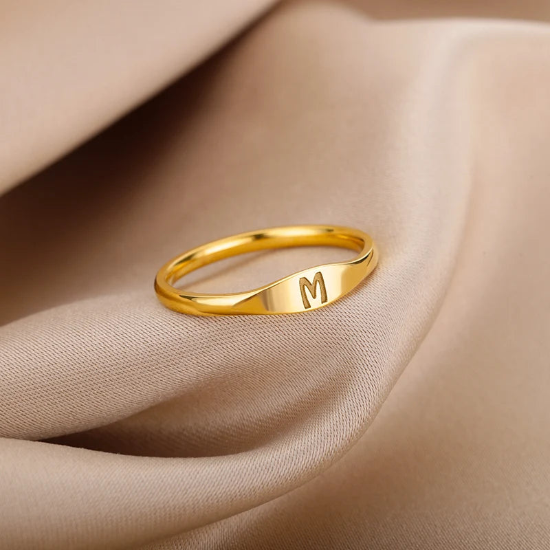 Nina Ring - Initial