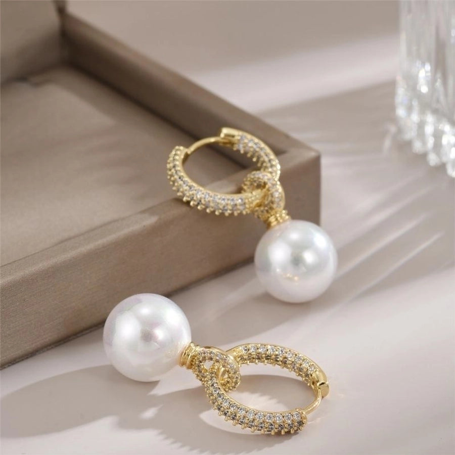 Amelia Earrings - Freshwater Pearls